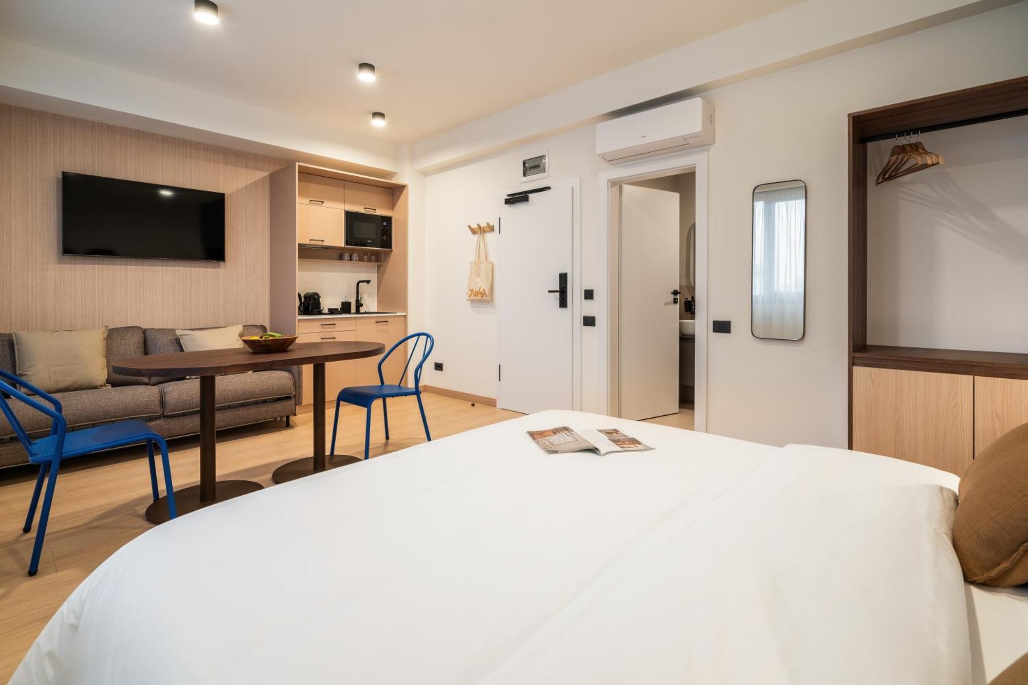 Old Town Apartments By Olala Homes Bucareste Exterior foto