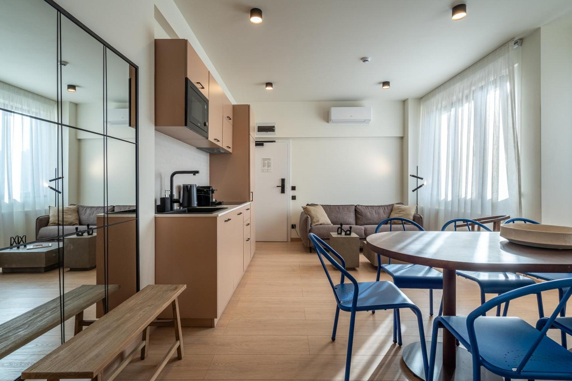 Old Town Apartments By Olala Homes Bucareste Exterior foto